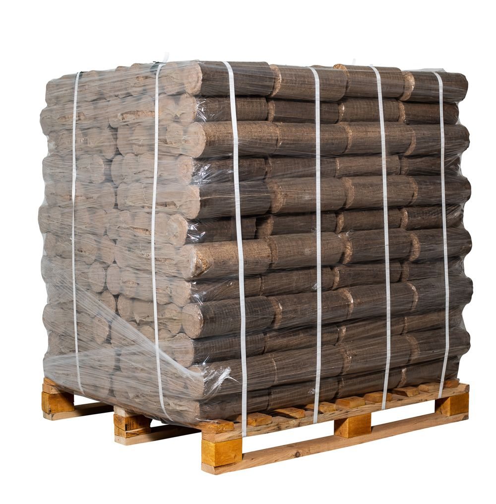 Palette de briquettes de bois cylindriques, filmée et cerclée de sangles blanches