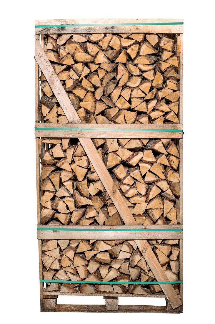 Palette de bûches de chêne de 50 cm vue de face, cerclée de sangles vertes